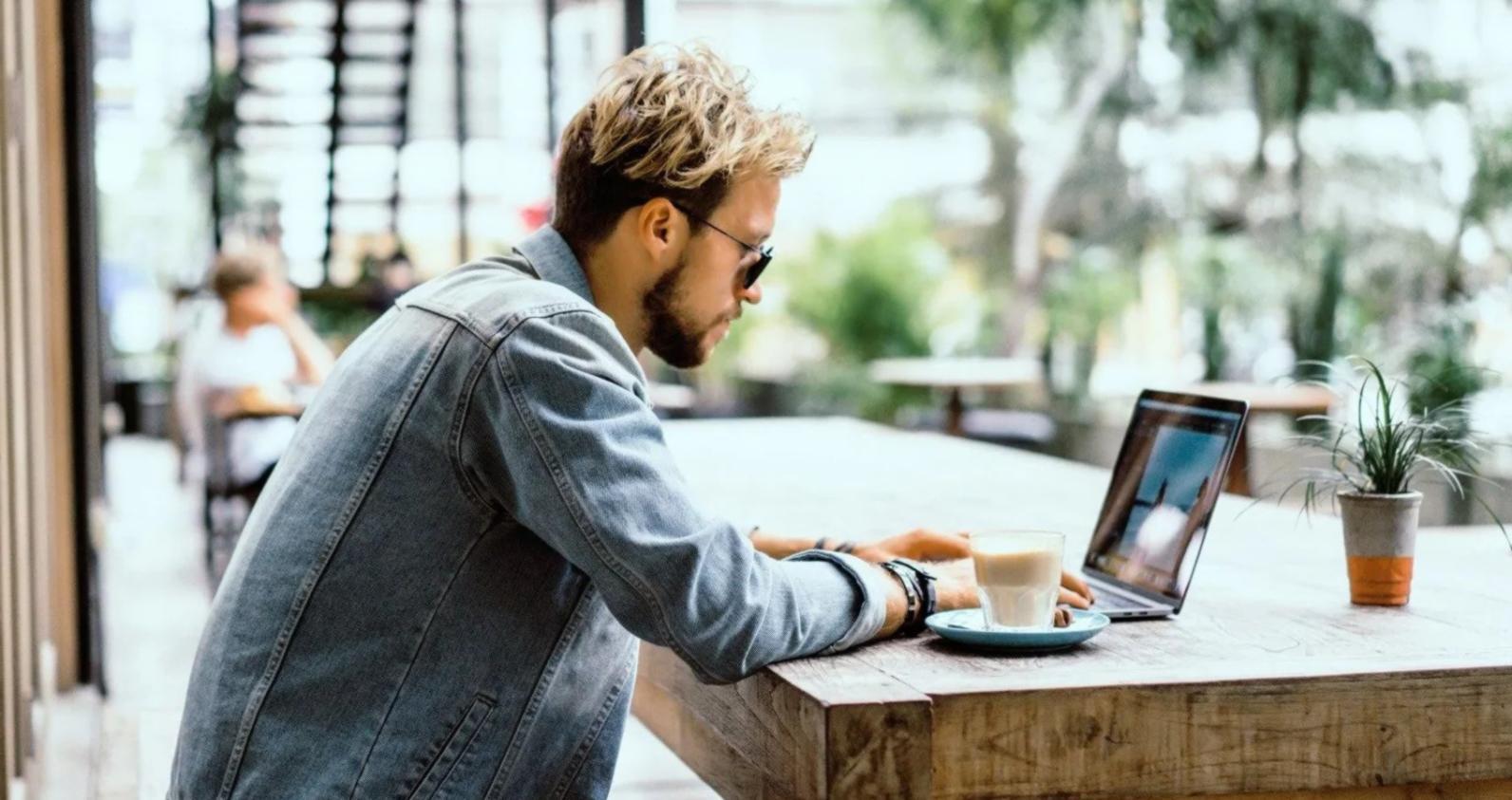 Entorno colaborativo de aprendizaje financiero